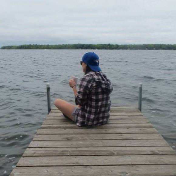 Meet your Posher, Sandy - Picture 1 of 1